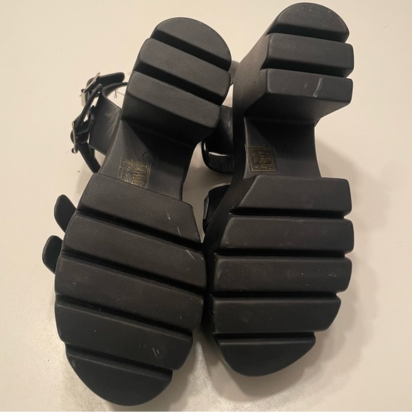 Platform Sandal - Picture 6 of 6